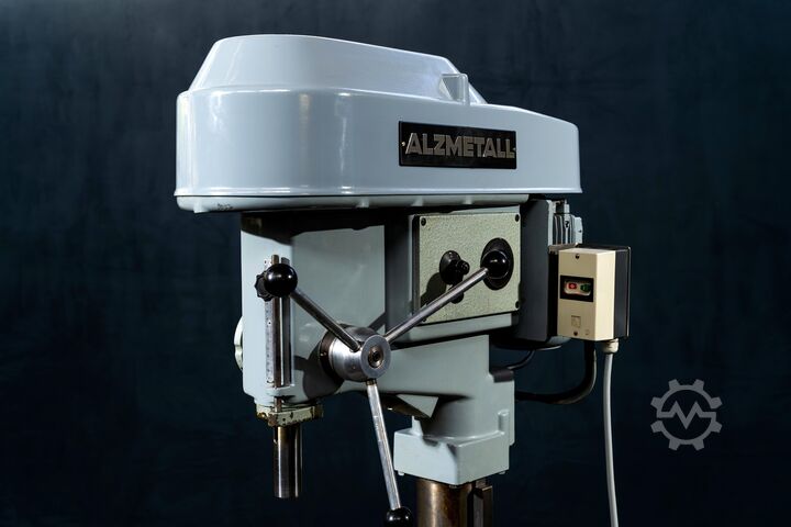 Upright drilling machine ALZMETALL 