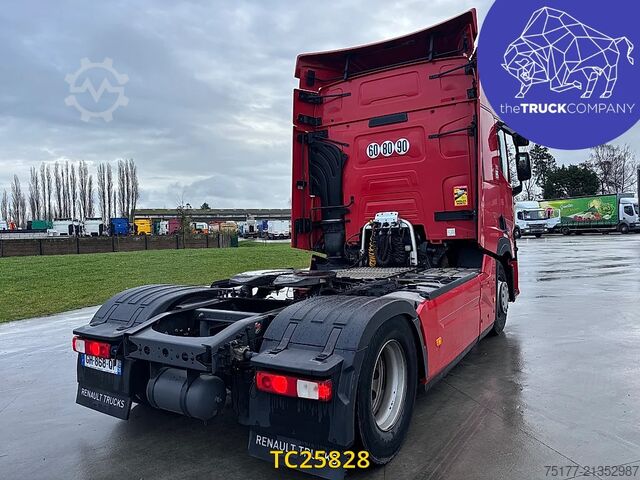 Estándar-SZM Renault T 520