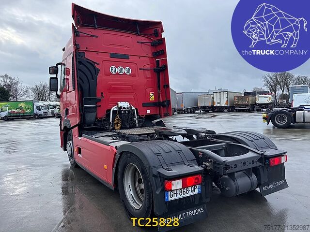 Estándar-SZM Renault T 520