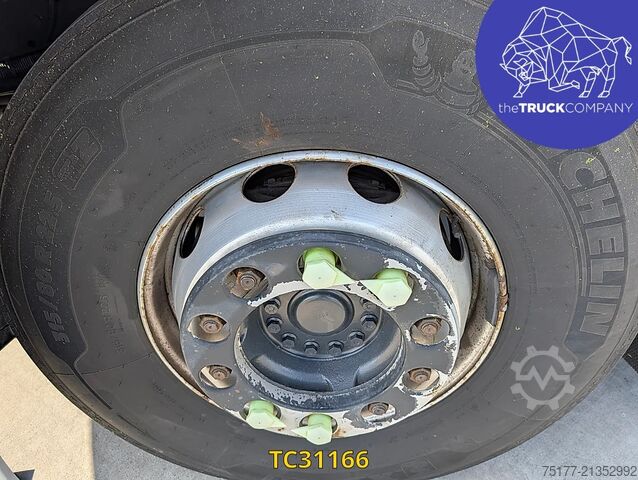 Estándar-SZM Iveco S-Way 510