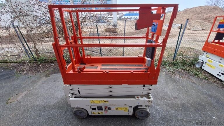 Nůžková plošina Genie GS-1932