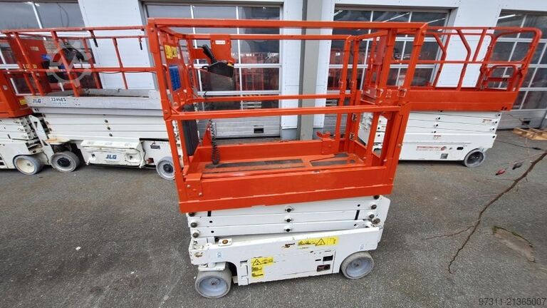 Nůžková plošina Genie GS-1932