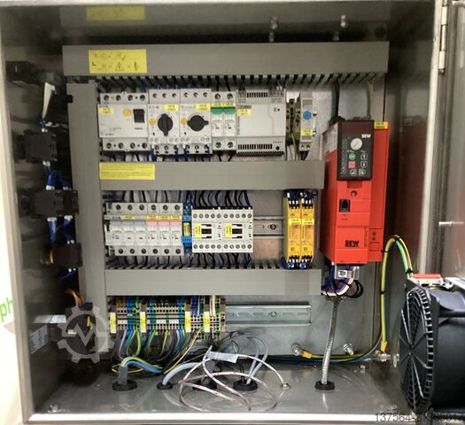 Vakuová procesní linka na masti a krémy Herbst HRS S7