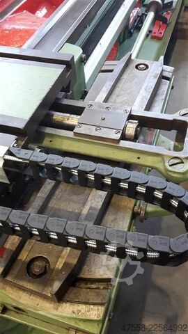 Leit- und Zugspindeldrehmaschine WMW-NILES DLZ 1200
