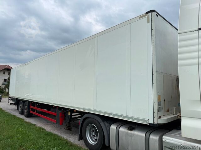 Gesloten oplegger SCHMITZ CARGOBULL SCB 2 Koffer mit Lbw Bj 2012