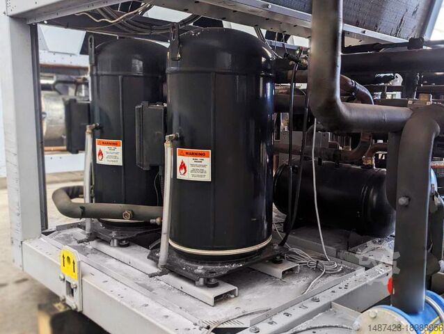 Koelmachine/warmtepomp Systemair SYSCROLL.330.AIR 308.3/333 kW