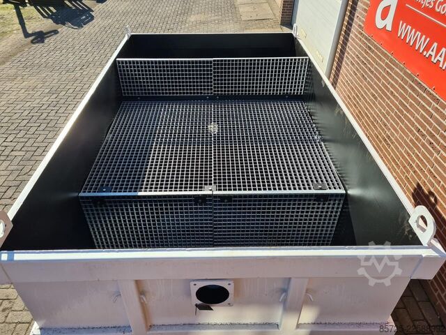 Container  Stro ontijzerings container