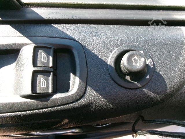 Wohnwagen/Wohnmobil FORD Nugget 185PS Autm. Aufstelldach Markise AHK Xeno