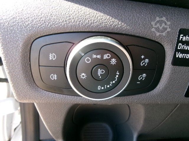 Wohnwagen/Wohnmobil FORD Nugget 185PS Autm. Aufstelldach Markise AHK Xeno