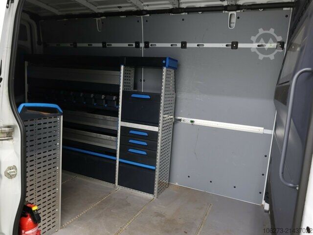 Furgoneta Mercedes-Benz Sprinter315 KA,3924mm,SortimoRegal/Leiterträger