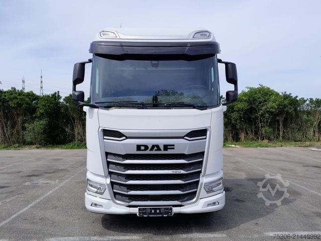 Camion porte-caisses amovibles DAF FAN XG 480  Multiwechsler 1120-1320