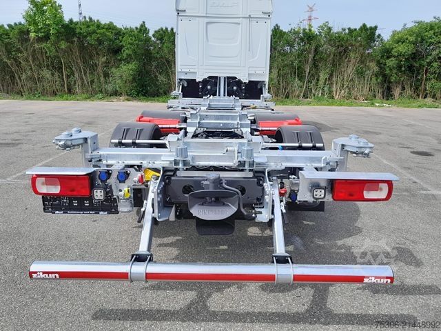 Camion porte-caisses amovibles DAF FAN XG 480  Multiwechsler 1120-1320