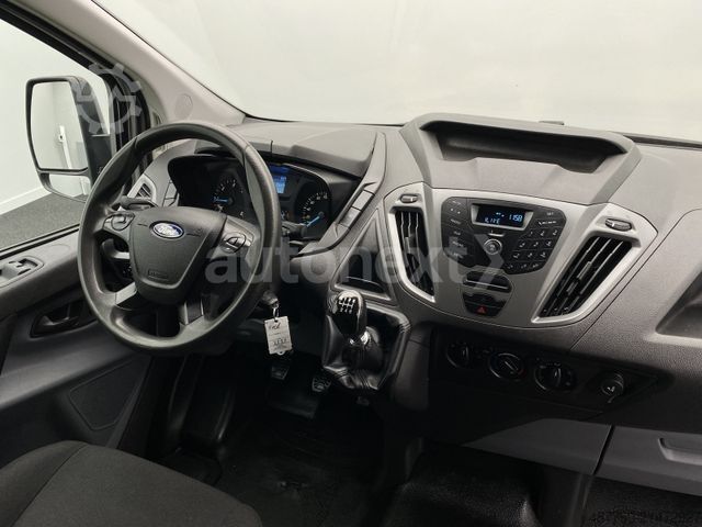 Furgon FORD Transit Custom *Glastransporter* (3227B)