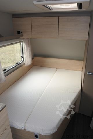 Rulotă WEINSBERG CaraCito 450 FU Klima, Markise, Gasfrei