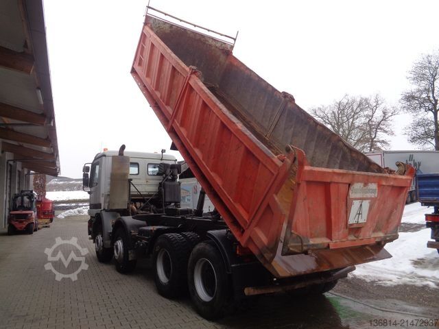 Basculantă MERCEDES-BENZ Actros 3240 8x4 Blatt Meiller 3-S-Kipper