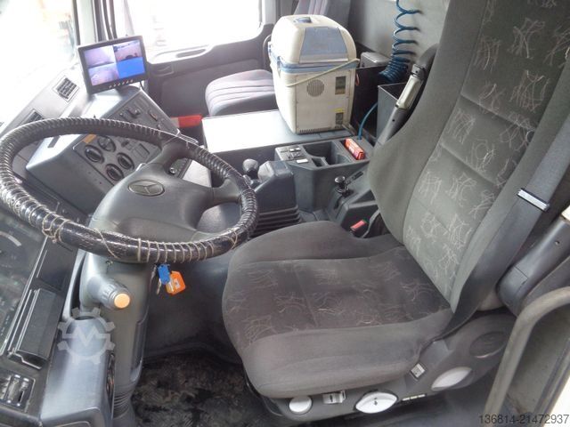 Basculantă MERCEDES-BENZ Actros 3240 8x4 Blatt Meiller 3-S-Kipper