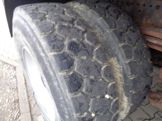 Basculantă MERCEDES-BENZ Actros 3240 8x4 Blatt Meiller 3-S-Kipper