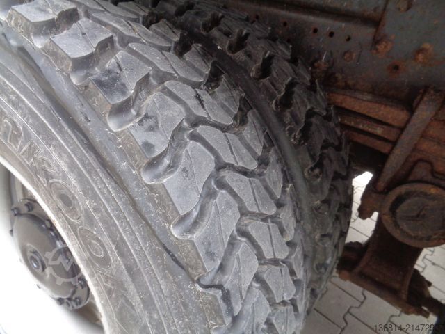 Basculantă MERCEDES-BENZ Actros 3240 8x4 Blatt Meiller 3-S-Kipper