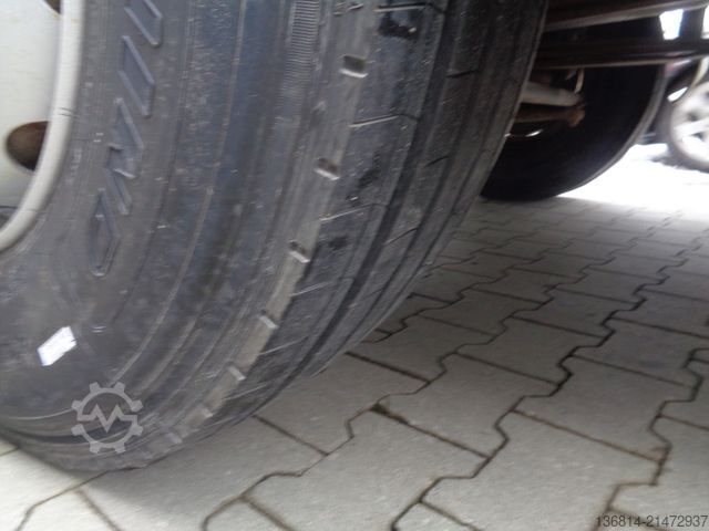 Basculantă MERCEDES-BENZ Actros 3240 8x4 Blatt Meiller 3-S-Kipper