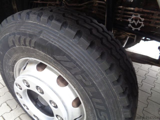 Autocamion basculant tridirecțional MERCEDES-BENZ Actros 3240 8x4 Blatt Meiller 3-S-Kipper