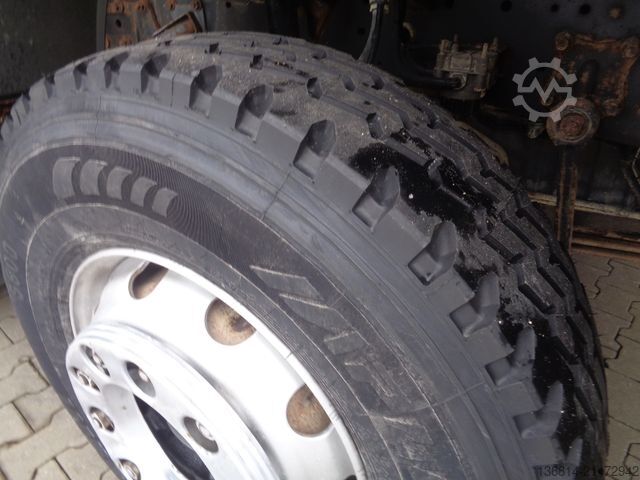 Autocamion basculant tridirecțional MERCEDES-BENZ Actros 3240 8x4 Blatt Meiller 3-S-Kipper