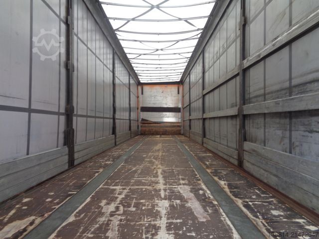 Semiremorcă deschisă cu prelată KÖGEL SN24 MEGA 435/50 R19,5 SAF