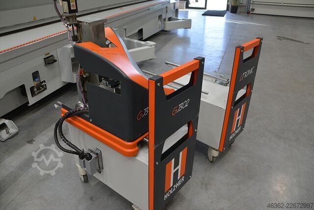 Mașină de aplicat canturi cu laser și adeziv PUR HOLZ-HER LUMINA 1588