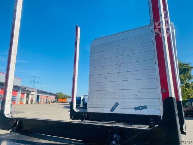 Rönkhordó félpótkocsi PAVIC Holzauflieger mit Schemel und Rungen