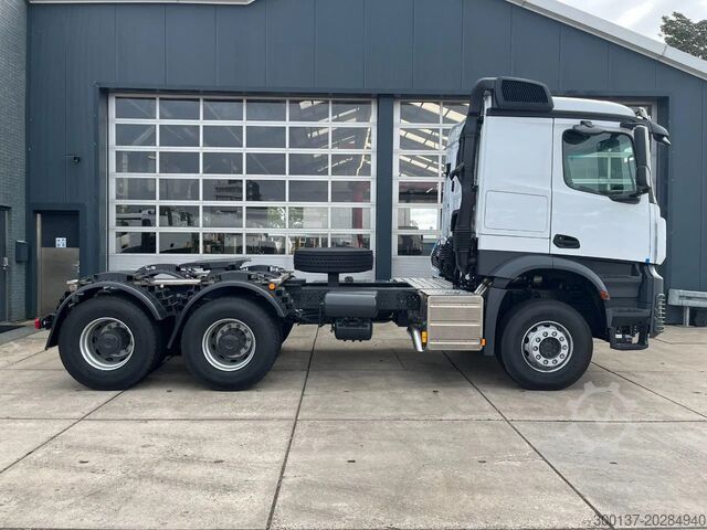 Standard-SZM Mercedes-Benz Actros 3340 S 6x4 Tractor Head