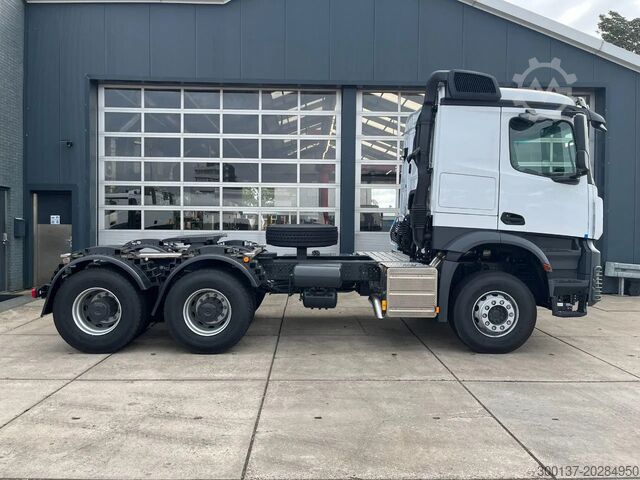 Standard-SZM Mercedes-Benz Actros 3340 S 6x4 Tractor Head