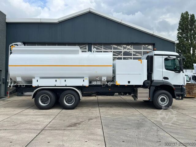 Cisterna Mercedes-Benz Arocs 3340 6x6 Water Tank Truck
