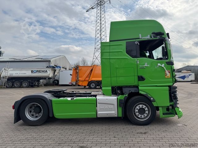 Standard SZM MAN TGX 18.520 Unfallschaden/damaged