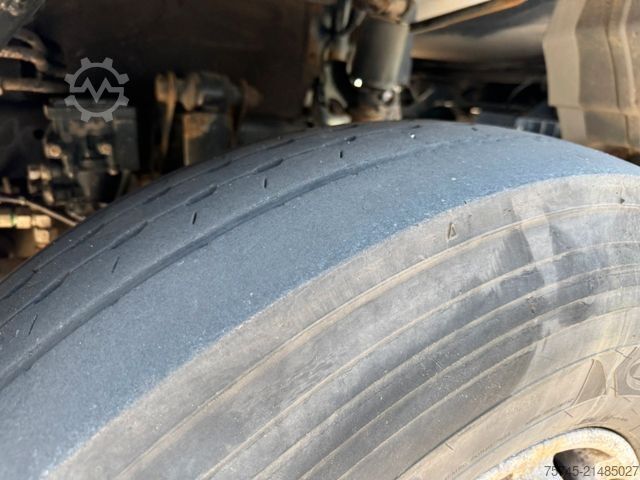 Camión cisterna MAN TGS26.360 * OBEN & UNTEN * 3 KAMMER * ALUFELGEN*