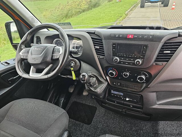  IVECO DAILY 35S18 3.0L 3 Zijden kipper