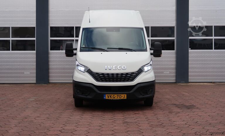Šasija sa taksijem Iveco Daily 35C18H 3.0 DC AUT/ CAMERA/ LED/ CRUISE/ C...