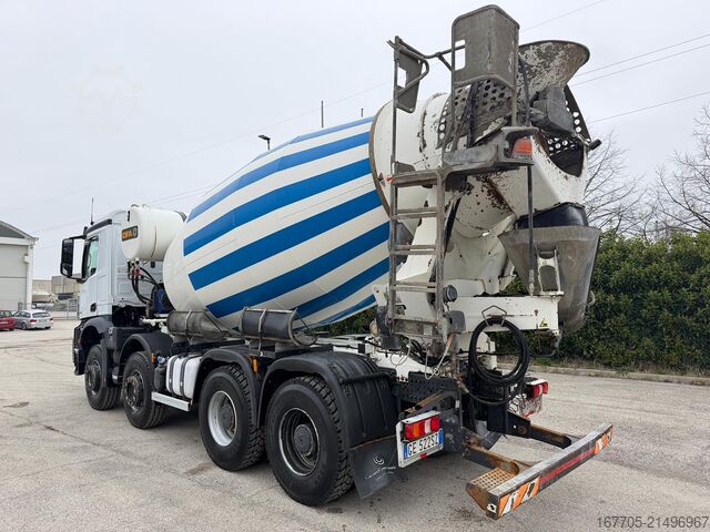 Autodomíchávač betonu Mercedes-Benz AROCS 4145