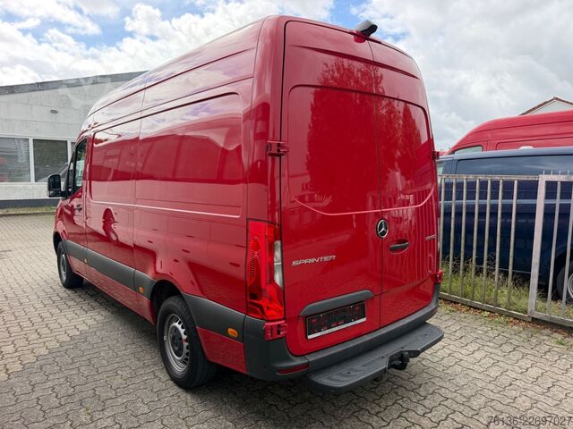 Yüksek tavanlı panelvan MERCEDES-BENZ Sprinter 315 CDI Klima AHK L2H2 3 Sitzer