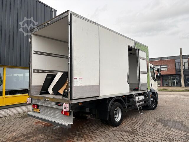 Koel-vriestransport DAF LF220FA + Thermo king + euro 6 + manual
