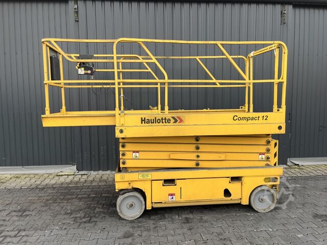Podnośnik nożycowy Haulotte Compact 12