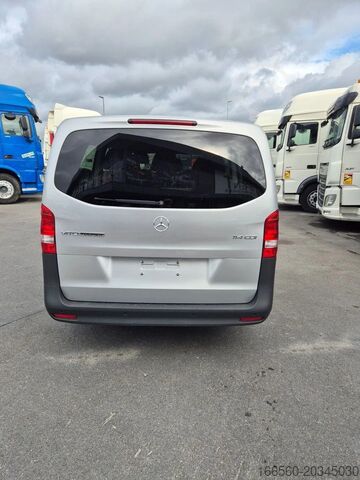 Bus de passagers Mercedes-Benz VITO 114 CDI TOURER