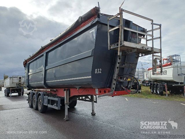 Kipper Auflieger Schmitz Cargobull Kipper Stahlrundmulde 51m³