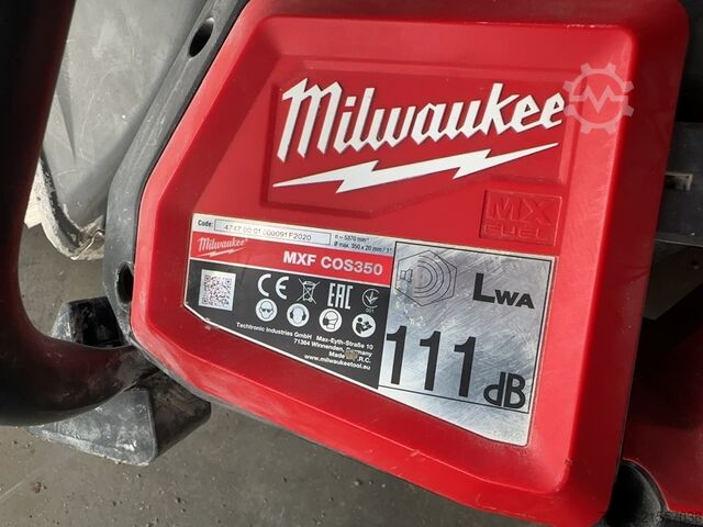 Malá zařízení Milwaukee MXF COS350-601