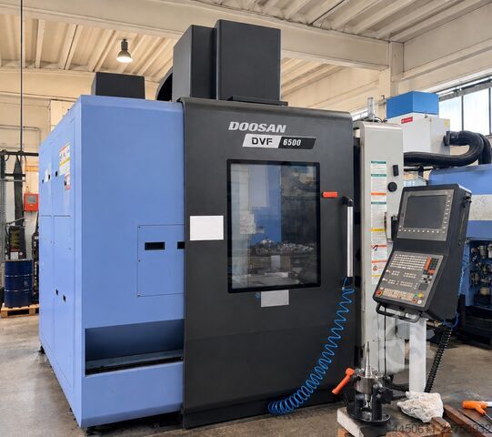 Pionowe centrum obróbcze DOOSAN DVF-6500
