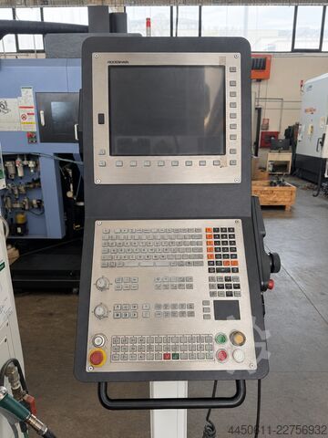 Pionowe centrum obróbcze DOOSAN DVF-6500