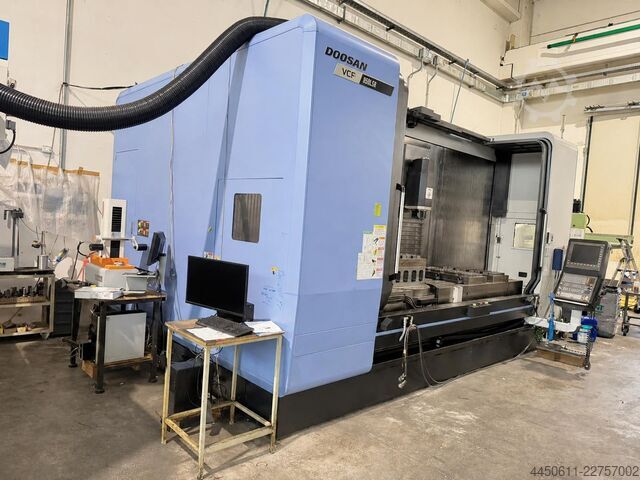 Vertikální obráběcí centrum DOOSAN VCF-850LSR