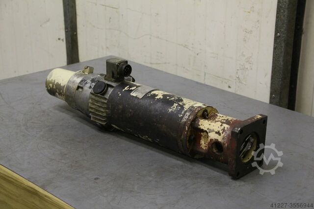 Motor de imán permanente Indramat MDC10.30D/MMA-0/WI444/S06