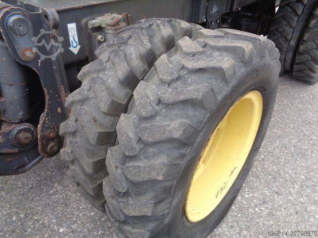 Mobiele graafmachine NEW HOLLAND MH 2.6