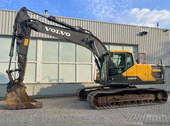Crawler excavator Volvo EC 220 EL    2016   TOPCON 3D GPS