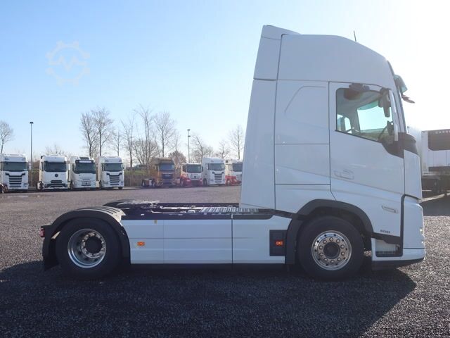 Cap tractor standard Volvo FH 500 Aero Euro 6 Globetrotter XL Leder