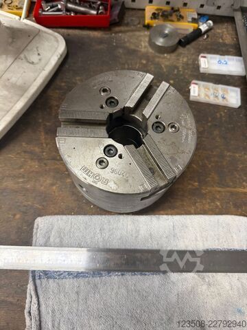 Drejebænk (centerdrejebænk) EMCO HYPERTURN 665 MC PLUS